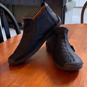 Men’s Menico size 10 shoes